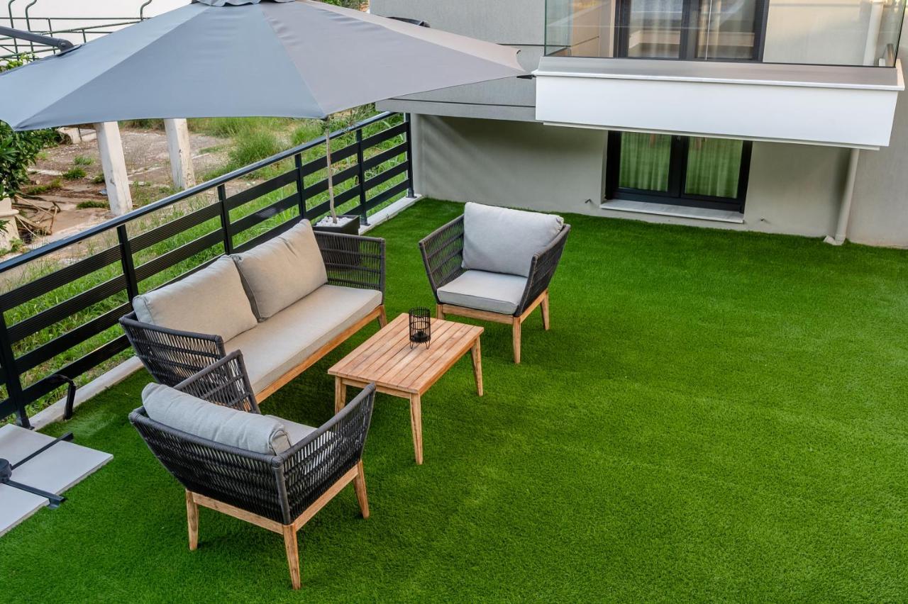 Blue Wave Luxury Suites Nea Iraklitsa Exterior foto